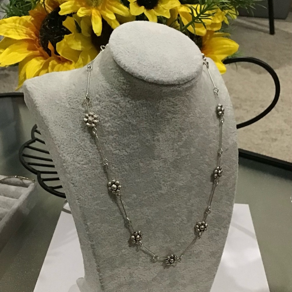 New Flower Bead Chain Necklace